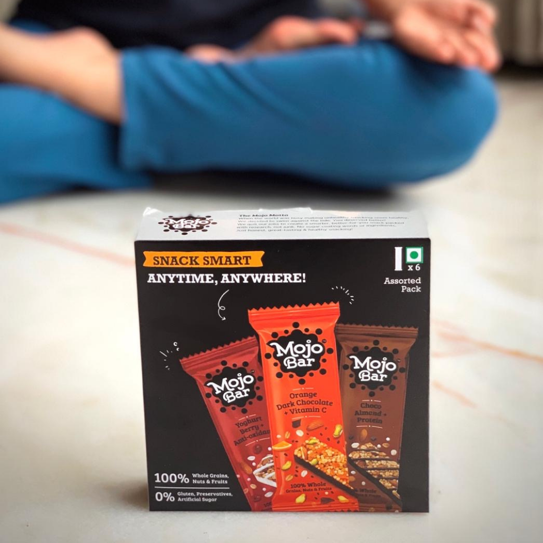 Assorted Pack of 6, 192g (Choco Almond, Orange Dark Chocolate & Yogurt Berry) - Mojo Snacks